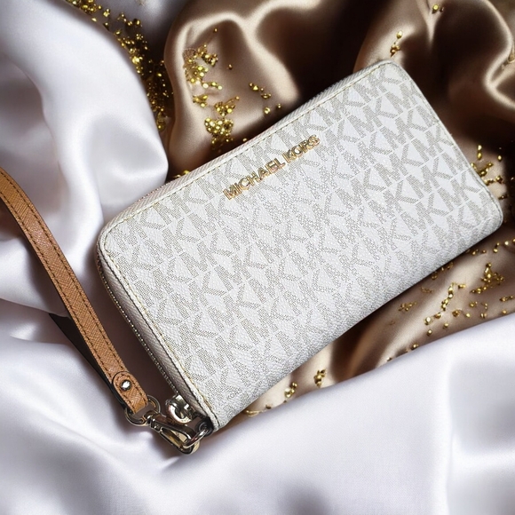 Michael Kors Jet Set Travel Wristlet Wallet - Logo Canvas Beige β¨ - Picture 11 of 13